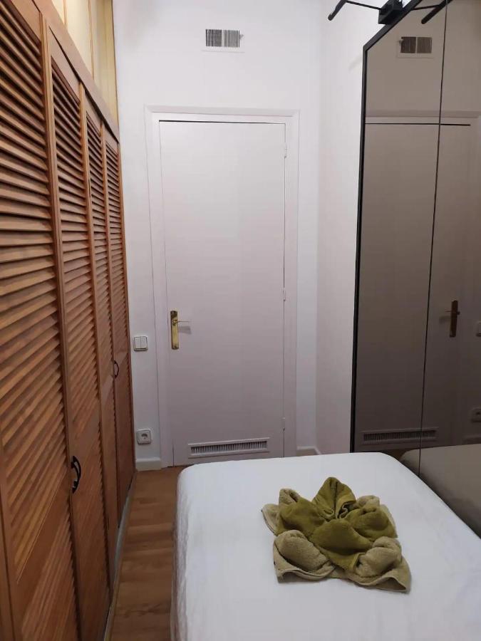 Rooms Arago Barcelona Eksteriør bilde