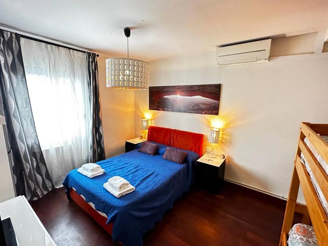 Rooms Arago Barcelona Eksteriør bilde