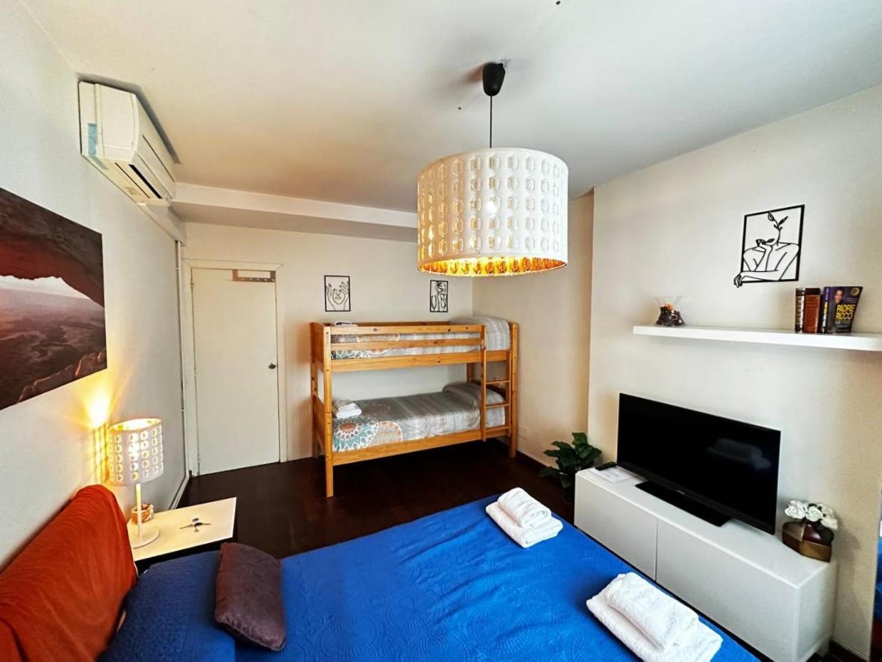Rooms Arago Barcelona Eksteriør bilde