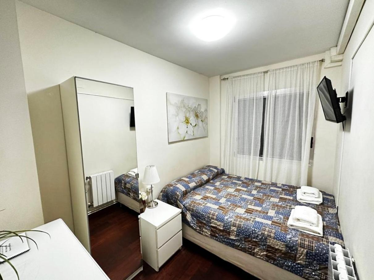 Rooms Arago Barcelona Eksteriør bilde