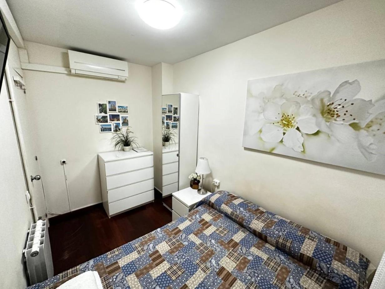 Rooms Arago Barcelona Eksteriør bilde